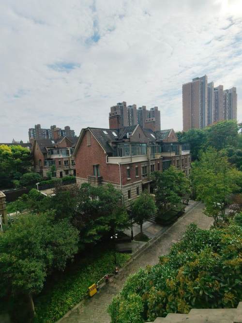 Housing image — View
