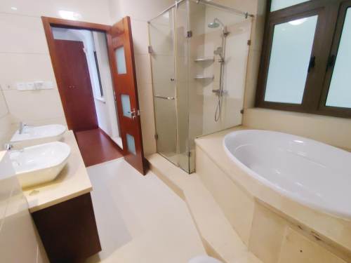 Housing image — Bathroom