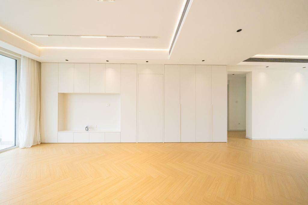 Housing image — Living Room