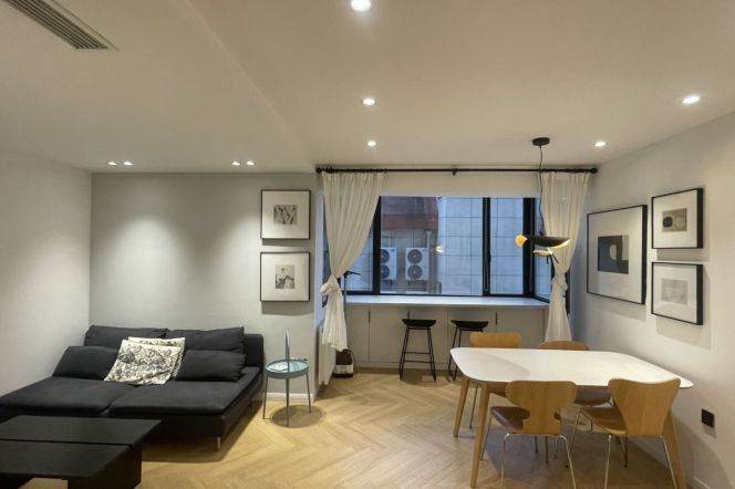 1BR Apartment near Nanjing Xi Lu (L2/L12/L13)