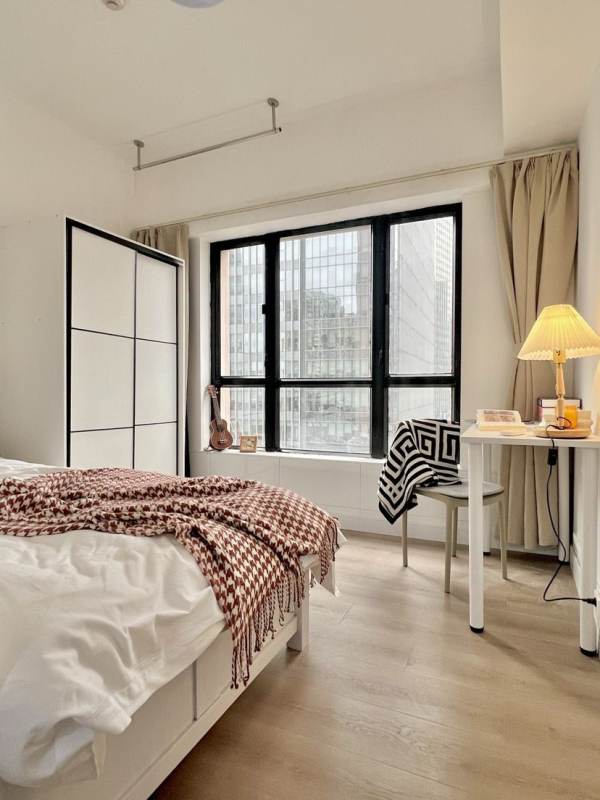 Housing image — Bedroom