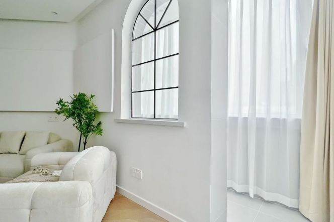 2BR Lane House in Jing'an (L7)