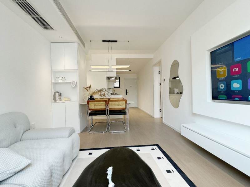 Housing image — Living Room
