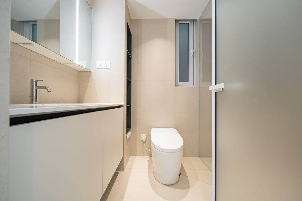 Housing image — Bathroom