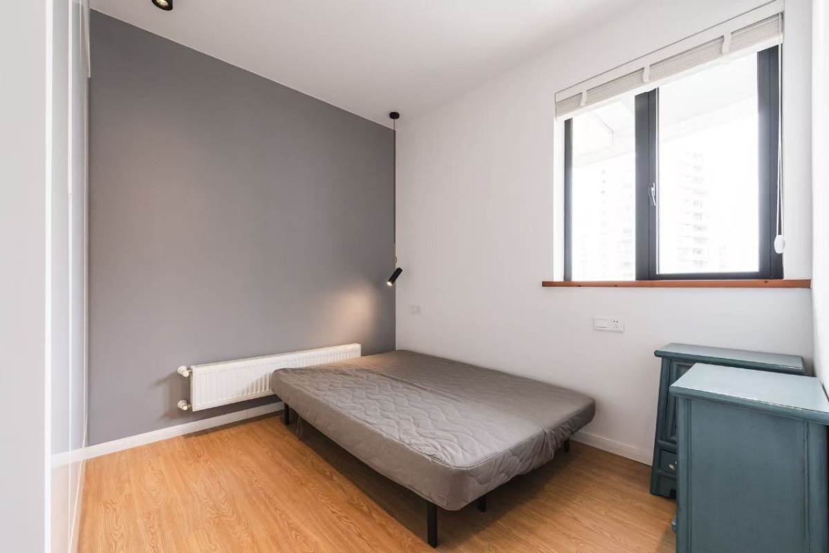 Housing image — Bedroom