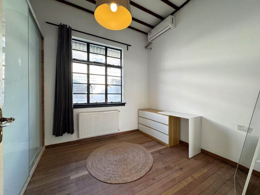 Housing image — Bedroom