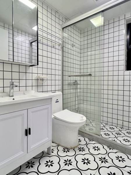 Housing image — Bathroom