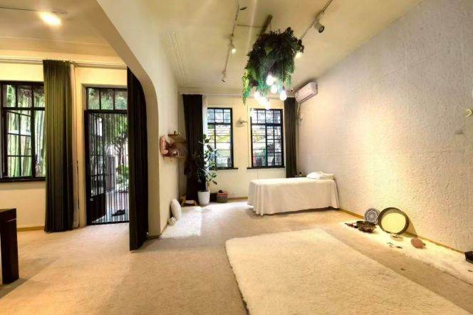 2BR Heritage Apartment in Old Xuhui with Private Garden (L1/L7)