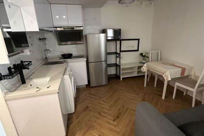 1BR Apartment near Shanghai Jiao Tong University (L10/L11)