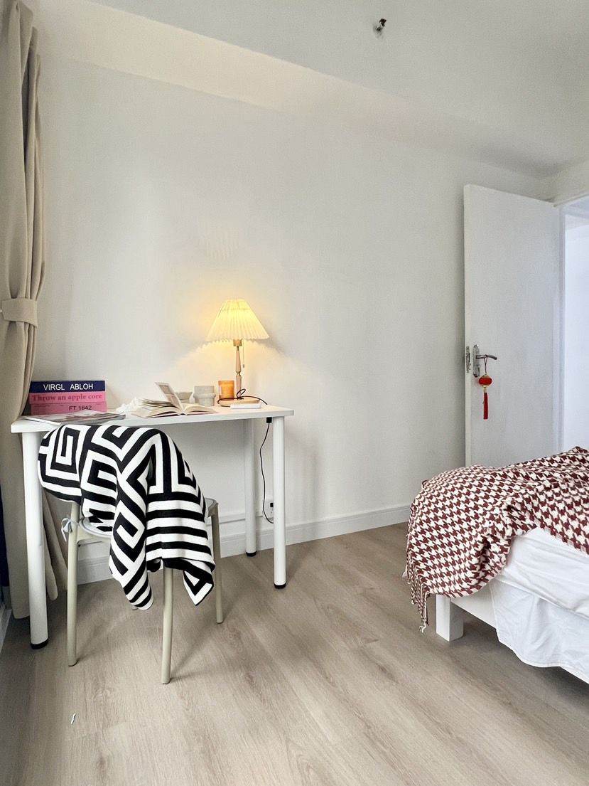 Housing image — Bedroom
