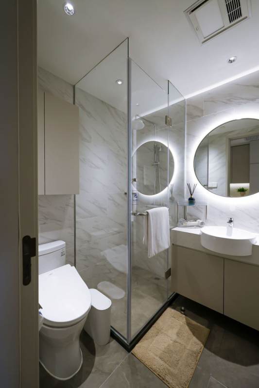 Housing image — Bathroom