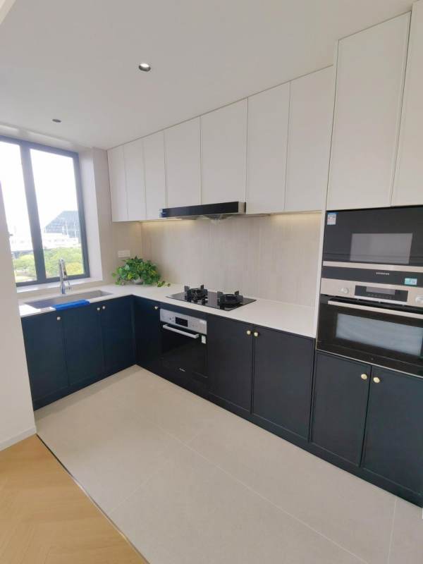 Housing image — Kitchen