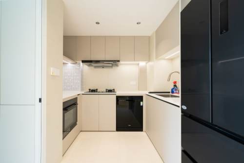 Housing image — Kitchen