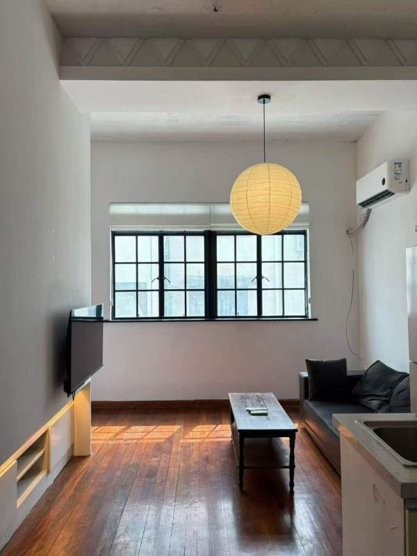 Housing image — Living Room