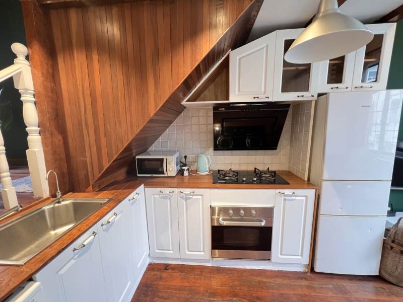 Housing image — Kitchen