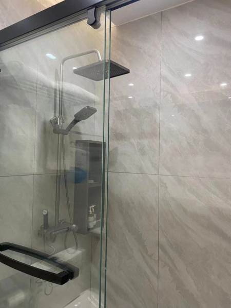 Housing image — Bathroom