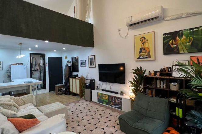 1BR Lane House in Old Xuhui (L1)