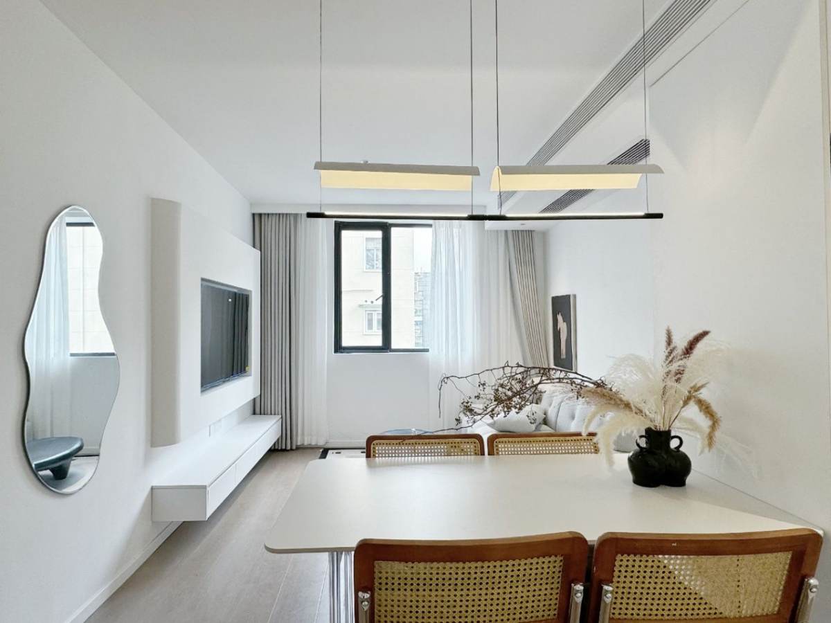 Housing image — Living Room