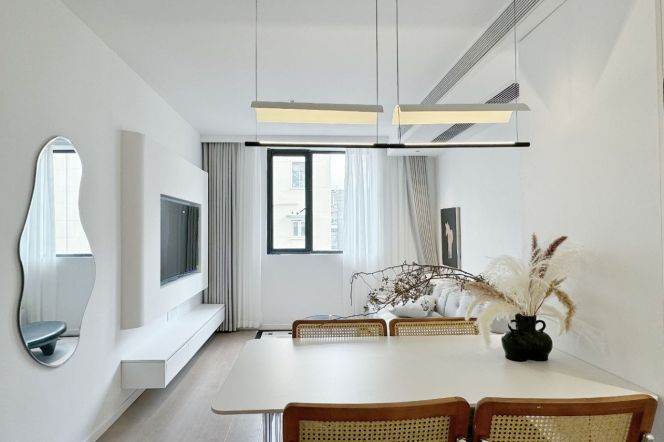 1BR Apartment near Jiangsu Rd Metro (L2/L11)