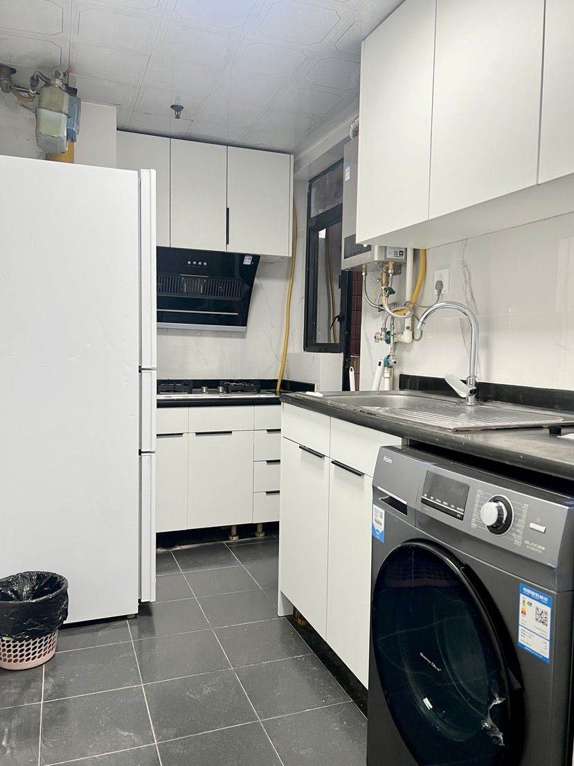 Housing image — Kitchen