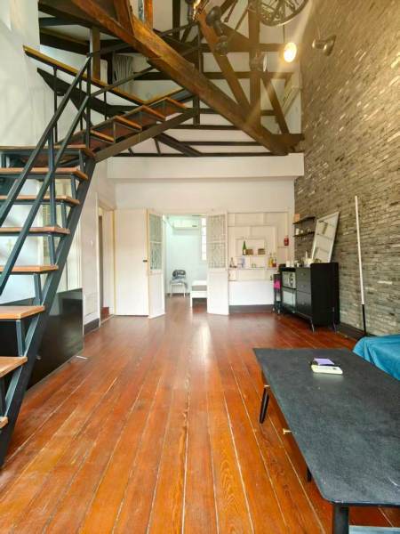 Housing image — Living Room