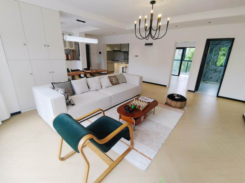 Housing image — Living Room
