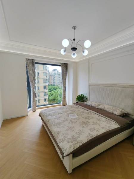 Housing image — Bedroom