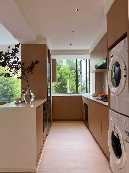Housing image — Kitchen