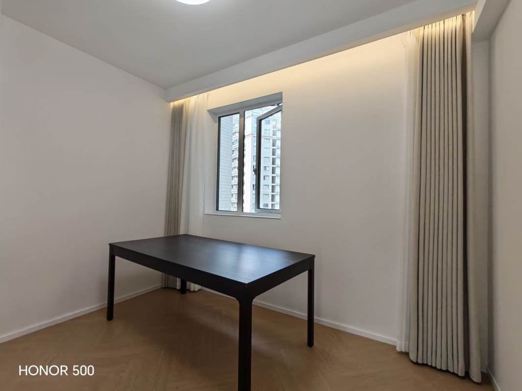 Housing image — Bedroom