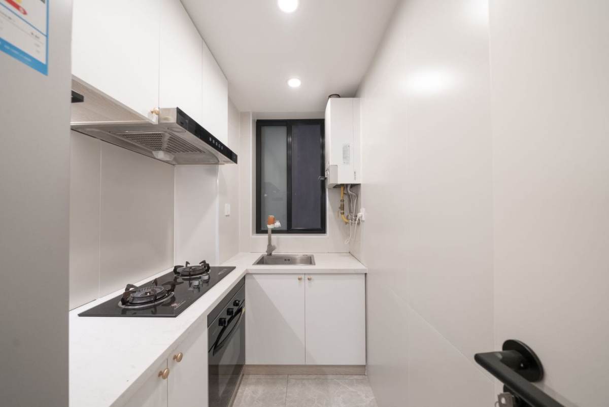 Housing image — Kitchen