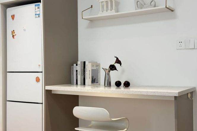 1BR Apartment in Jing'an (L7/L13)