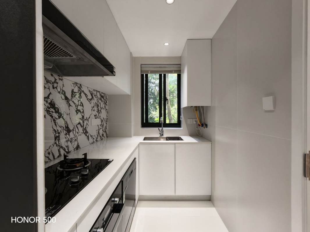 Housing image — Kitchen