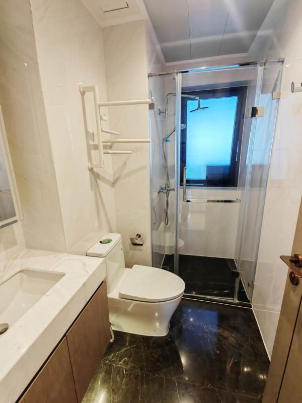 Housing image — Bathroom
