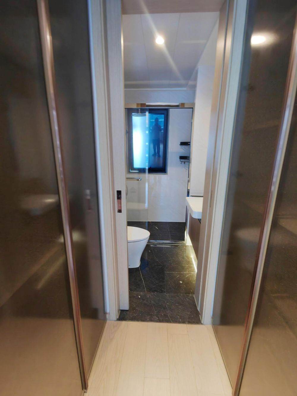 Housing image — Bathroom