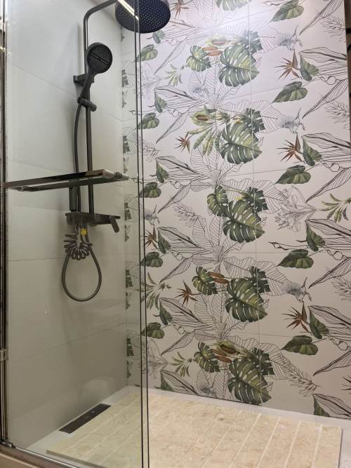 Housing image — Bathroom