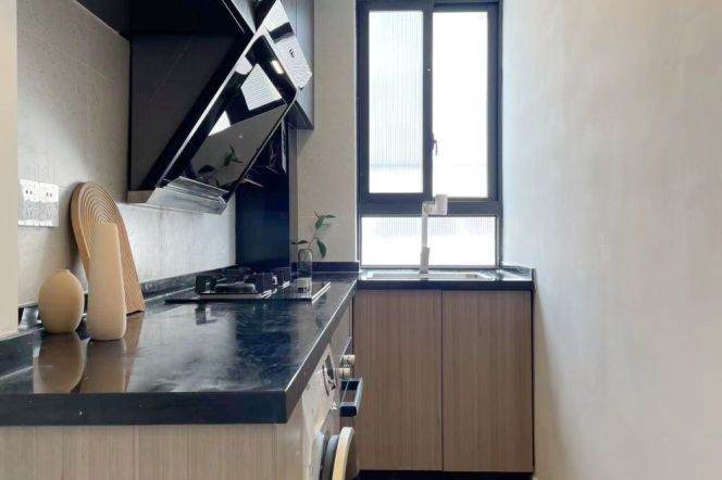 1BR Apartment in Jing'an with Outstanding View (L2/L7/L14)
