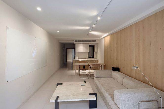 1BR Apartment in Jing'an with Private Garden (L2/L12/L13)