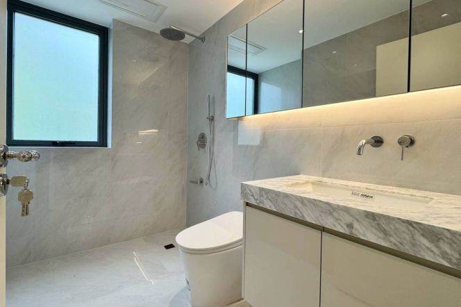 3BR Apartment in Jing'an (L2/L11)