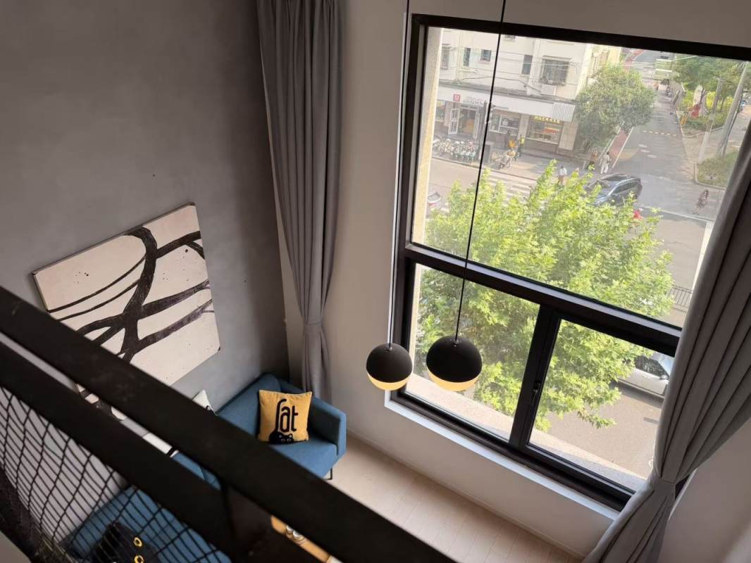 Housing image — Bedroom