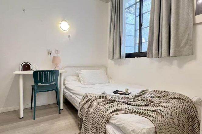 1BR Lane House in Jing'an
