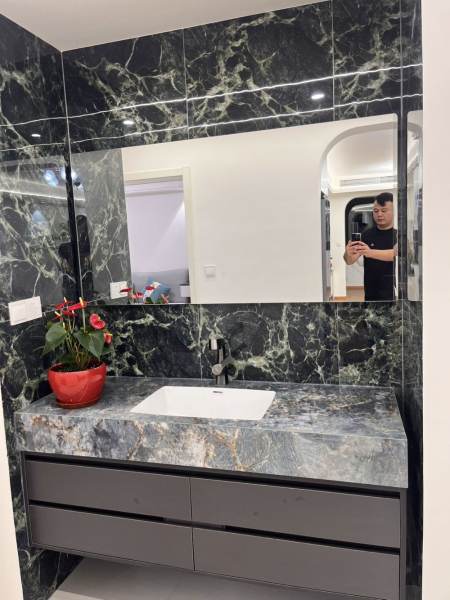 Housing image — Bathroom