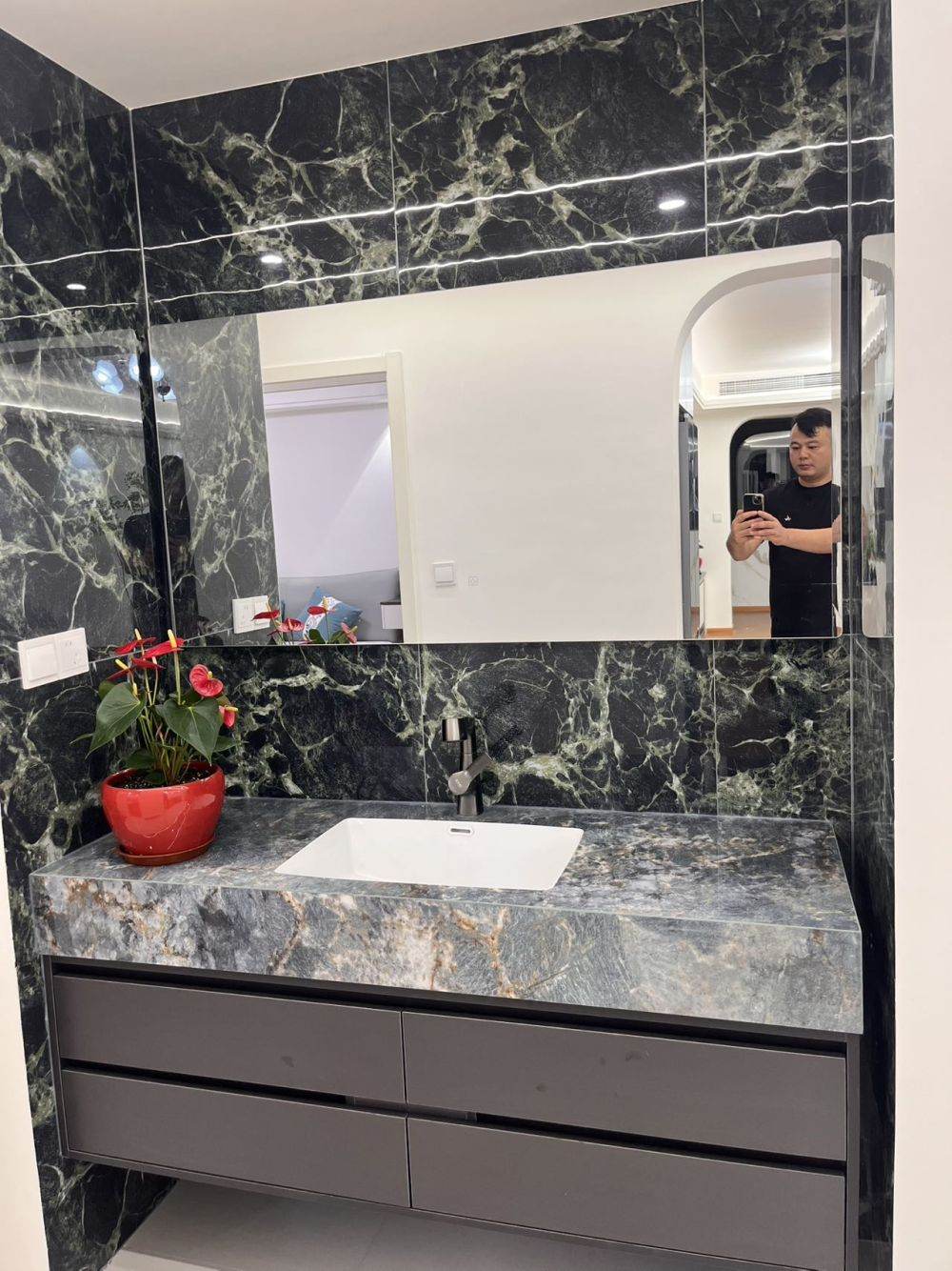 Housing image — Bathroom