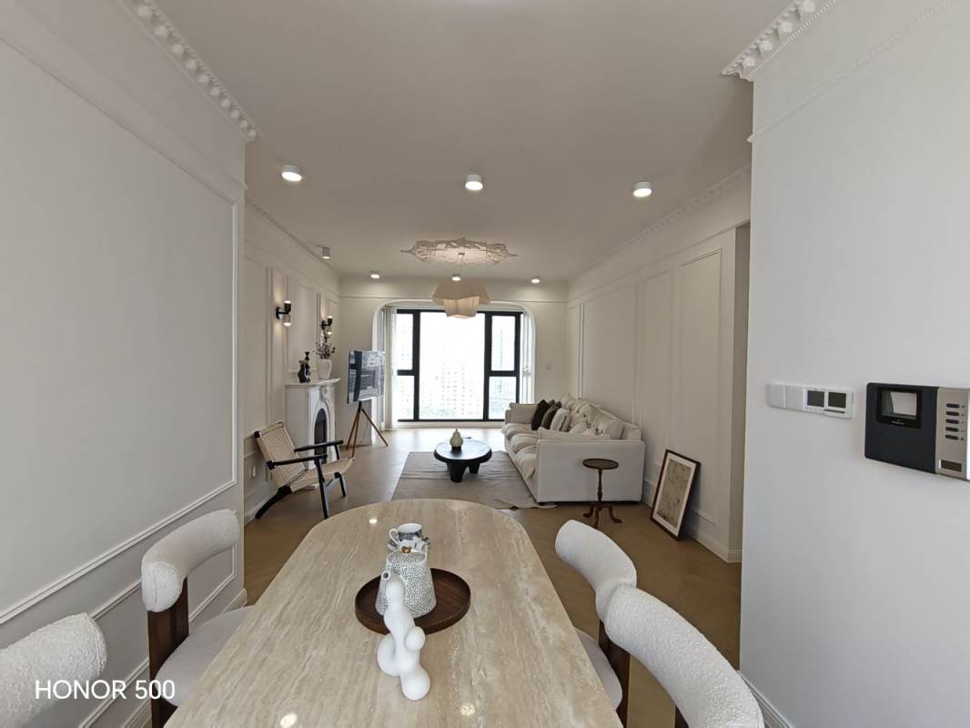 Housing image — Living Room
