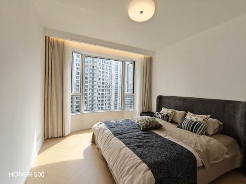 Housing image — Bedroom