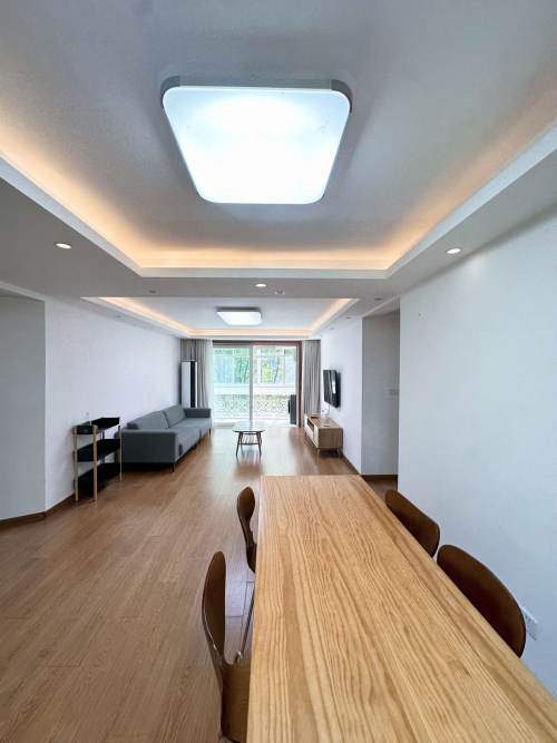 Housing image — Living Room