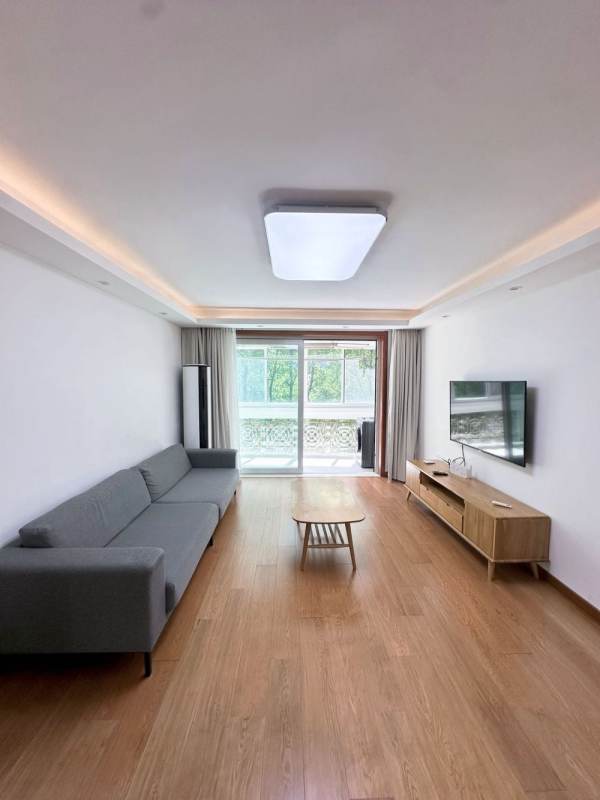 Housing image — Living Room