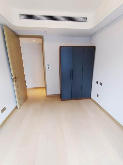Housing image — Bedroom