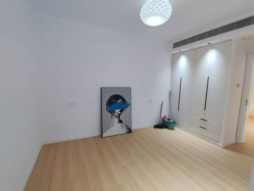 Housing image — Bedroom