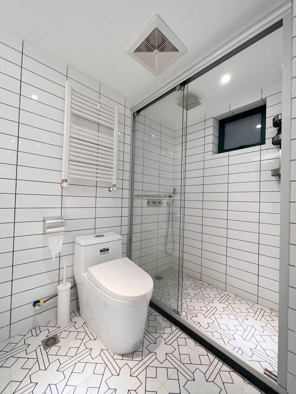 Housing image — Bathroom