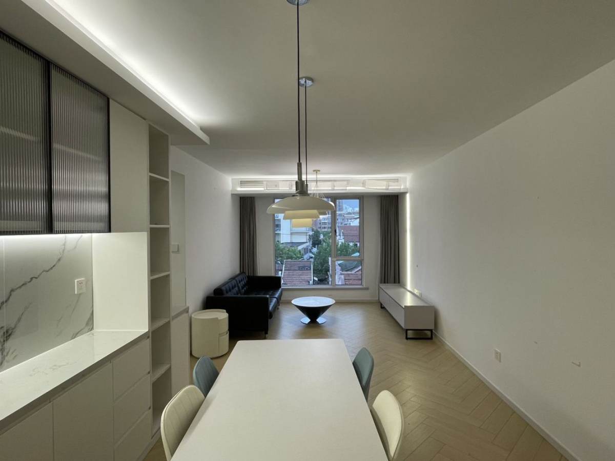 Housing image — Living Room